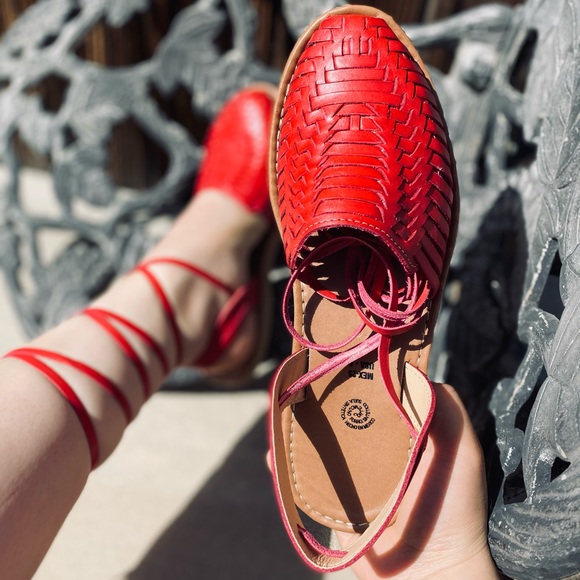 Mexican Huaraches made 100% out of leather - Picture 2 of 3